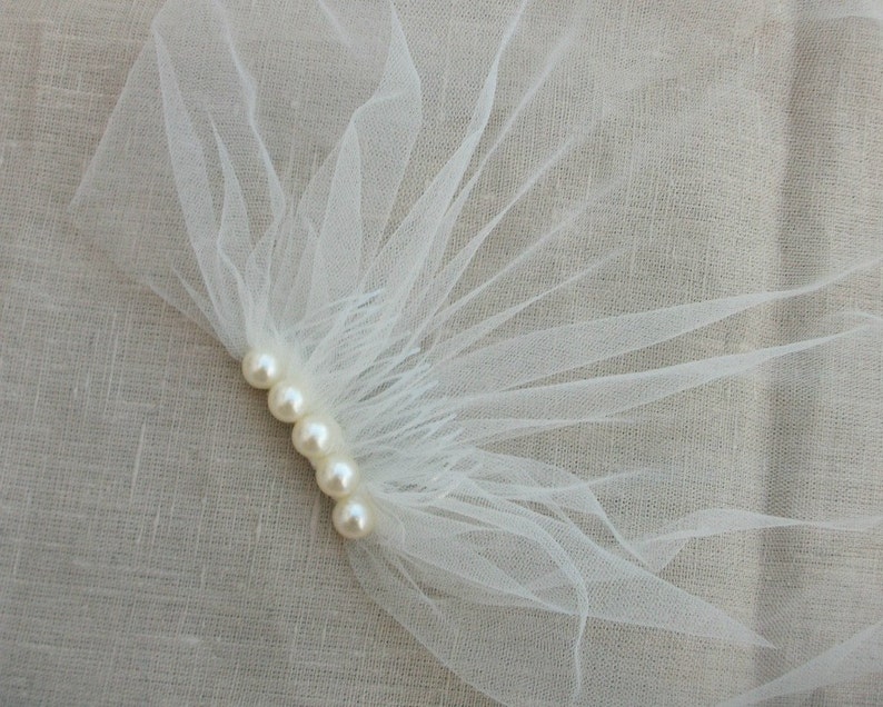Vintage Style Petite Veil Mini Blusher Illusion Tulle Veil Ivory Tulle Birdcage Veil