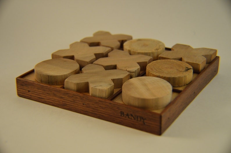 Tic-Tac-Toe by BANDY, walnut inlaid gameboard image 3