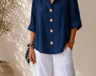 Camisa de mujer de algodón y lino que aporta un estilo elegante e informal al verano.