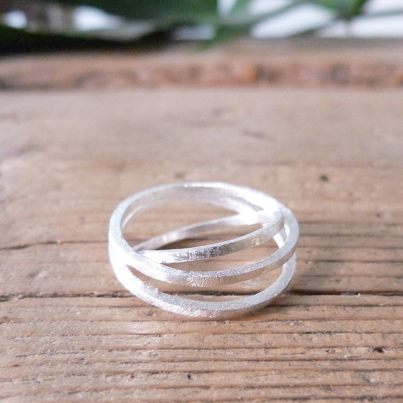 Sterling Silver Ring,3 Intertwined fixed rings,matt silver ring,Wide design ring,Handmade Jewelry,Trendy,wedding ring,engagement ring,boho