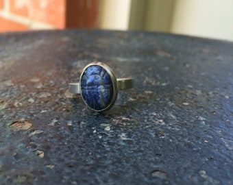 Egyptian Scarab Bezel Setting Sodalite Stone Sterling Silver Comfort Fit Band Size 9.5