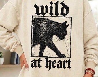 Funny Halloween Cat Shirt - Oversize Unisex Comfort Colors Tee for Women