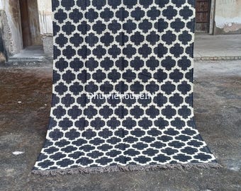 kelimtapijt, handgeweven, tapijt van wol en jute handgemaakt, kelim dhurrie-tapijt, traditioneel Indiaas jutetapijt