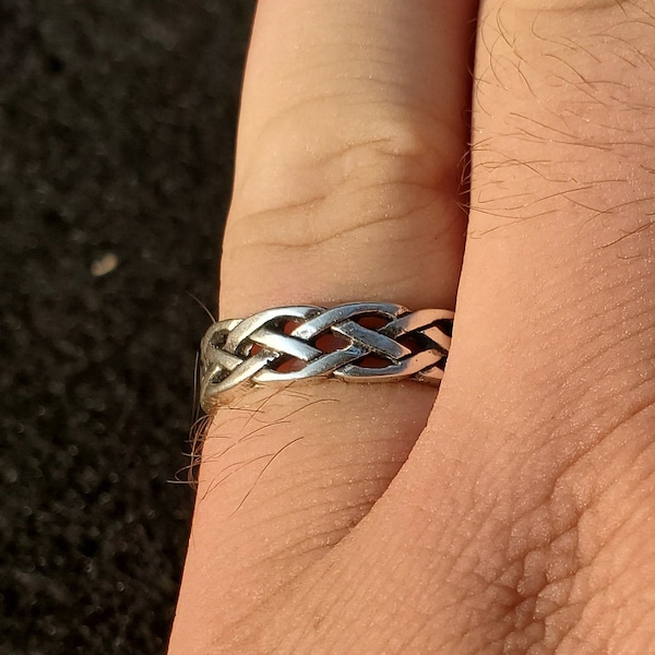 Sterling Silver Open Weave Celtic Knot Ring