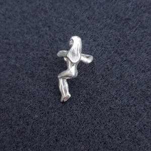 Sterling Silver Lady Earcuff