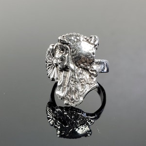 Size 6.5 Sterling Silver Art Nouveau Ring