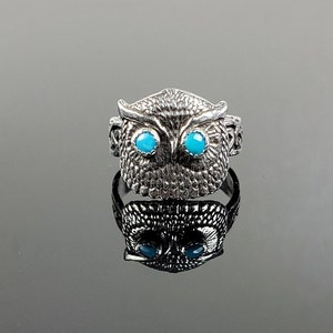 Size 10.25 Sterling Silver Owl Ring with Truquoise Eyes