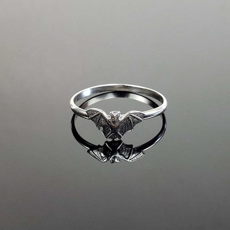 Bat Ring - Etsy