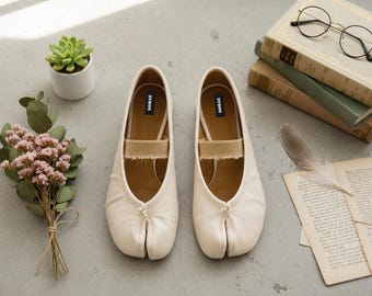 SOMAE – Handmade Cream Tabi Mary Jane Flats for Women, Japanese Split Toe Ballet Shoes, Minimalist Soft Leather Comfort Footwear