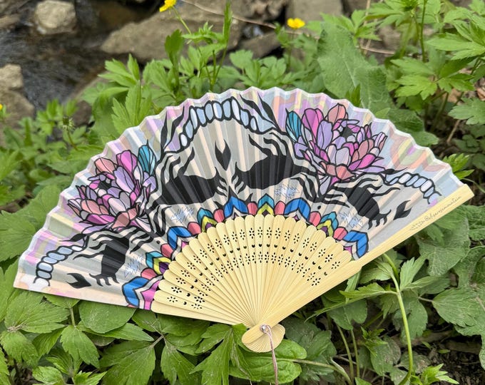 Bamboo Hand Fan with Peony Stealie