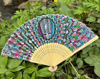 Leque de bambu com mandala roxa Stealie
