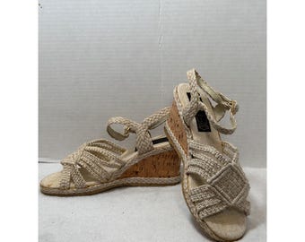 VTG NOS Macrame Wedge Sandals Women Beige Cork Heel Boho Strappy Woven Size 8