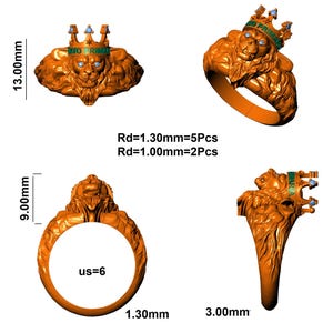 Peut inclure: Une bague dorée en forme de lion avec une couronne, présentée sous plusieurs angles. La bague comporte des accents bleus et le texte "TO PRIMAR" sur la couronne. Des mesures sont incluses, avec une taille de bague de 6.