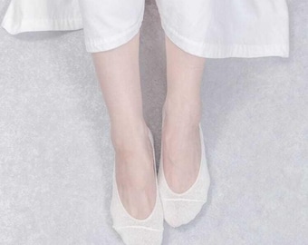 Silk Foot Cover Socks 2 pairs— 70% Silk, Breathable, Sensitive Skin | Made in Japan