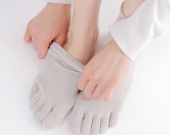 Japanese Wellness 5-Toe Socks — Organic Cotton, Natural Deodorizing, Sensitive Skin | Made in Japan