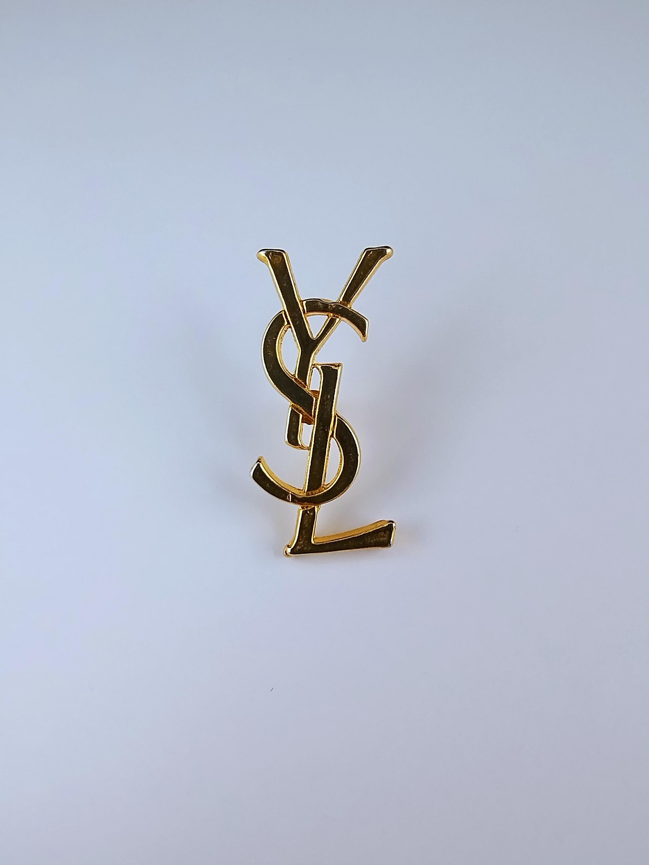 Elegant Gold Hair Brooch by YSL SAINT LAURENT Cassandre gold-tone brooch | NET-A-PORTER main image 4