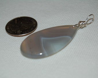 Agate Pendant Dangle Wire Wrapped Jewelry Trendy Calming Soothing Stones Metaphysical
