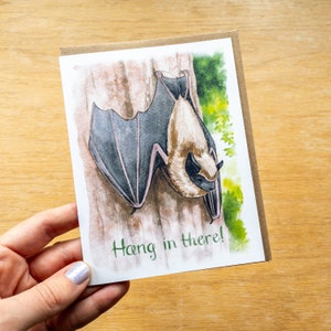 Aguanta ahí - Tarjeta de felicitación Big Brown Bat en papel 100 % reciclado