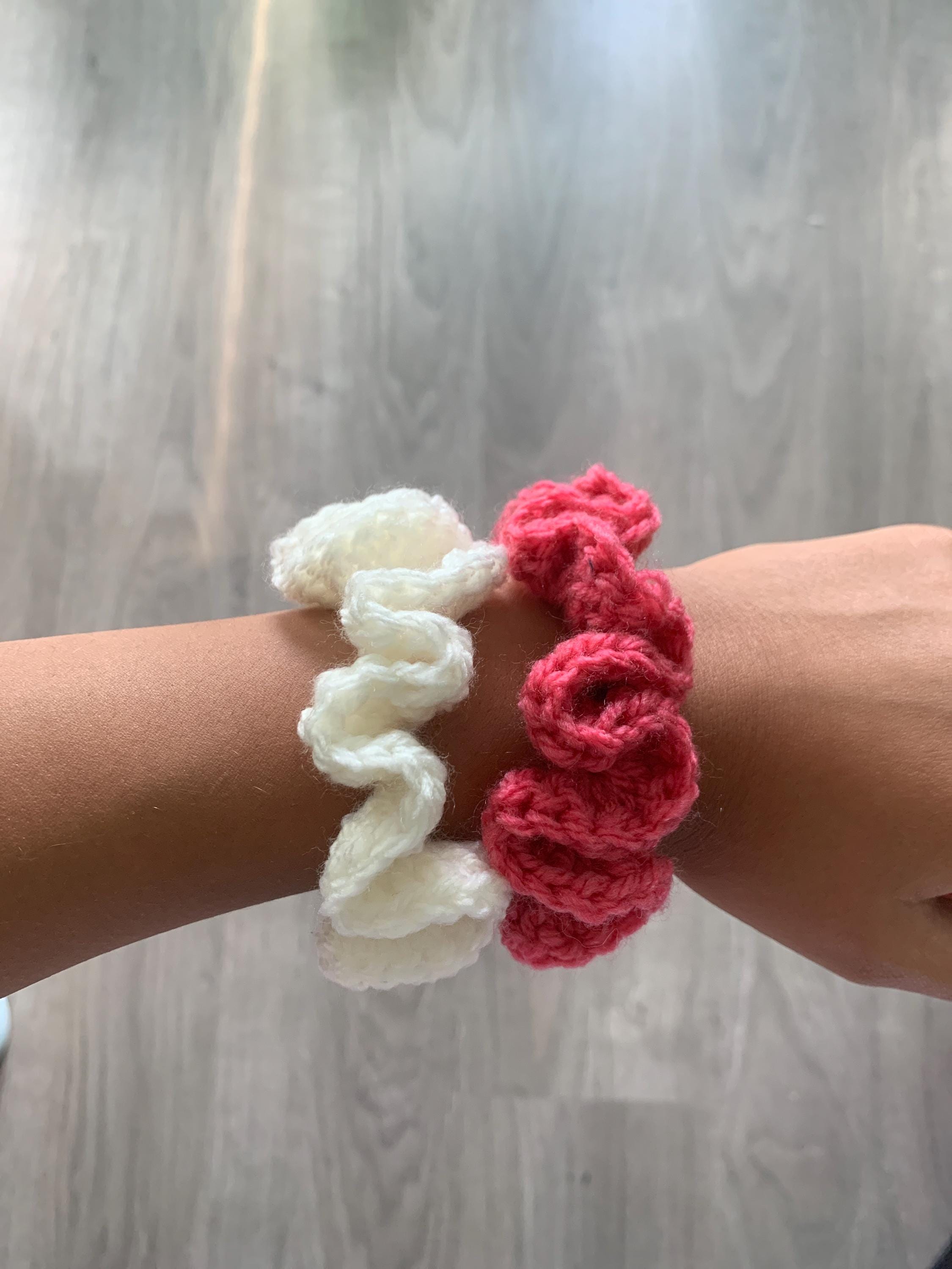 ChihiroBELLA✨Chouchou - Large / White Chouchou - Etsy