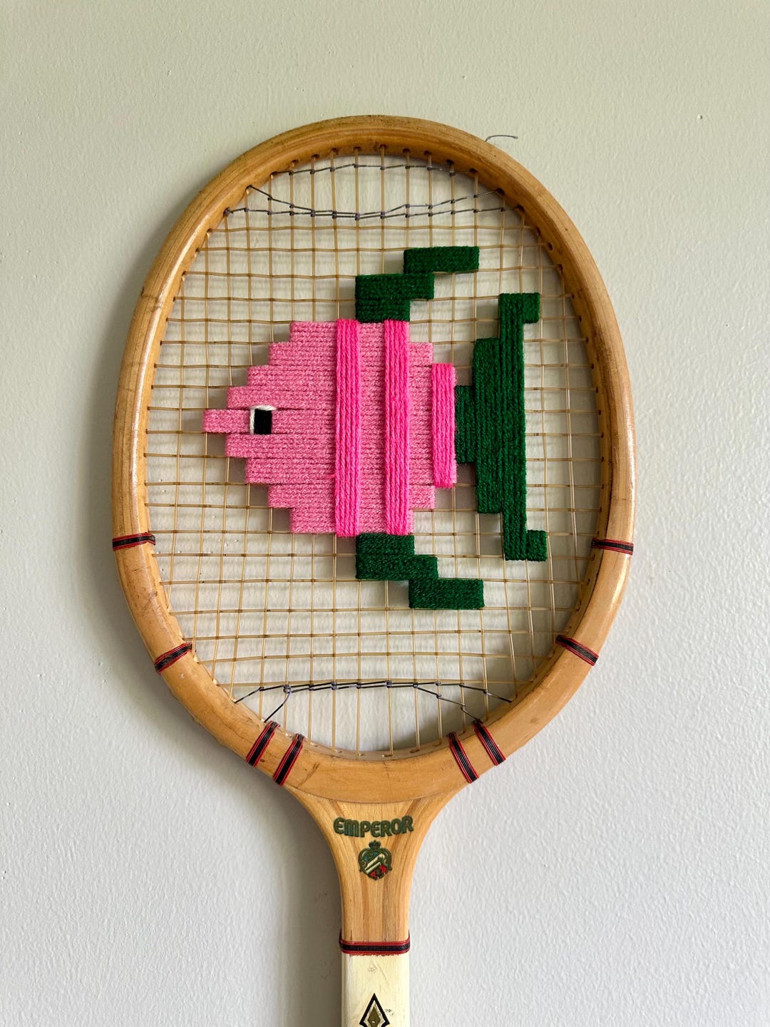 Little Fish Racket Pink/green Tropical Fish Embroidered Vintage Tennis Racket – Beach Wall ...