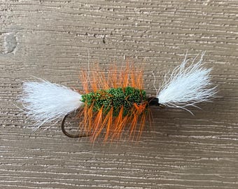 Salmon Bomber Dry Fly – White/Green/Orange