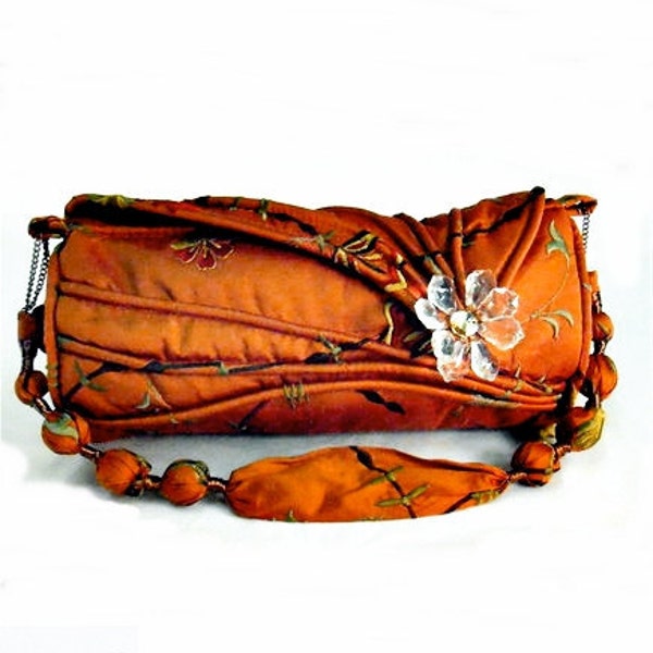 Fancy little bag with a glass flower and crystal from Swarovski