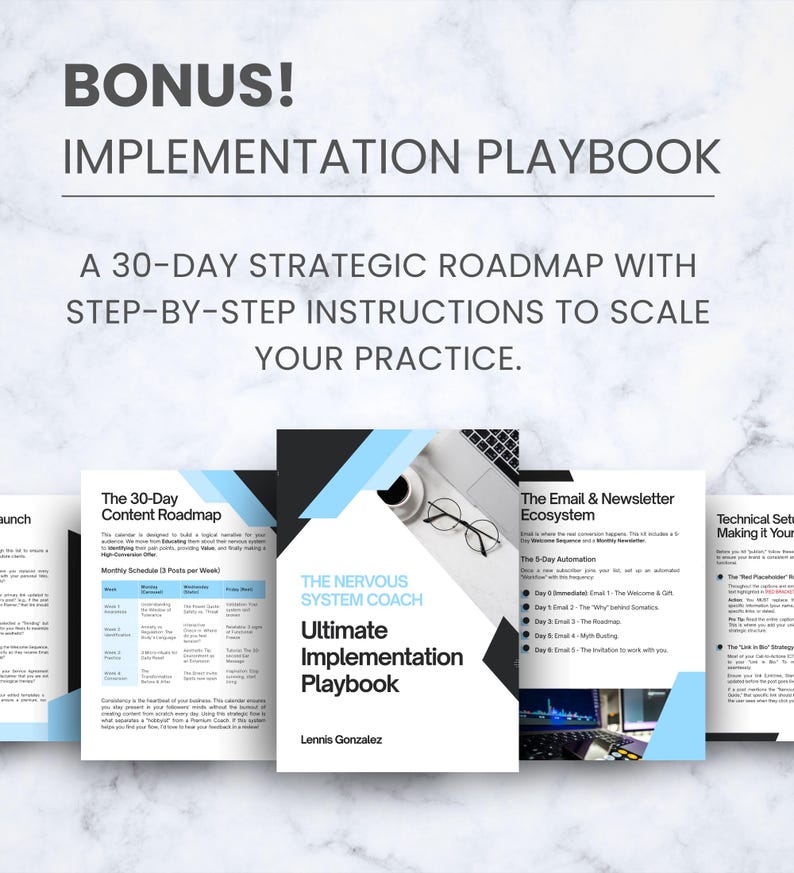 K&ouml;nnte beinhalten: Werbebild f&uuml;r ein Business-Implementierungs-Playbook. Das Bild zeigt einen Stapel offener B&uuml;cher und Dokumente mit dem Text "BONUS! IMPLEMENTATION PLAYBOOK" und "A 30-DAY STRATEGIC ROADMAP WITH STEP-BY-STEP INSTRUCTIONS TO SCALE YOUR PRACTICE."