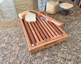 Cherry Bread Crumb Tray with Knife – Solid Wood Bread Board