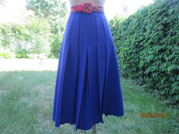 Woolen Pleated Shorts / Woolen Shorts / Violet Woo