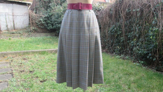 Pleated Wool Skirt / Woolen Skirt / Skirt Vintage