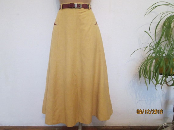 2 PC Skirt Suit Vintage / Two Piece Skirt Suit / y