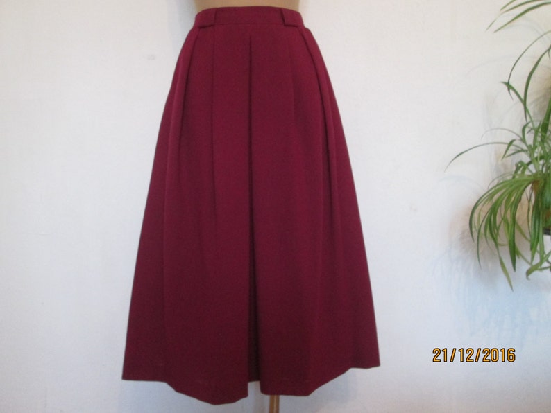 Woolen Skirt Pockets Wool Poly Skirt Vintage Wool Skirt Cherry Skirt Wool Skirt Pockets Size EUR42 UK14 Slit in Front