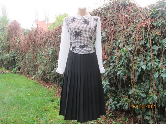 Wool Pleated Skirt / Pleated Skirts / with Poly Pl