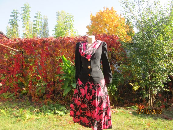2 PC Skirt Suit / Skirt Suit Vintage / Two Piece S