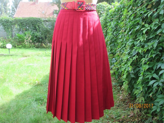Woolen Pleated Skirt / Pleated Skirts / Skirt Vint