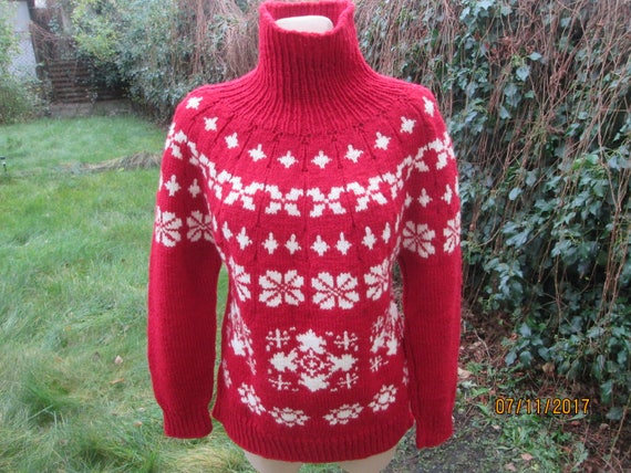 Sweater Vintage / Knitted Sweater / Warmer / Sweat