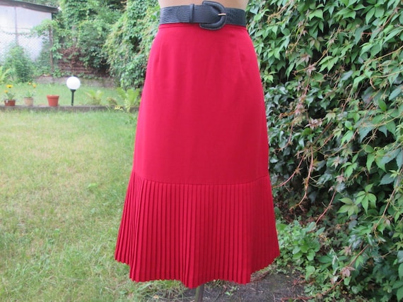 Pleated Skirt / Pleated Skirts / Skirt Vintage / R
