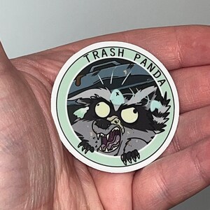 Sticker rond découpé avec motif panda et raton laveur [liquidation]