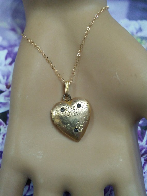 Antique 12K GF Gold Fill Etched Paste Stone Heart… - image 1