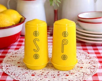 Vintage Yellow Plastic Salt Pepper Shakers | Mod Retro Kitchen Decor Set