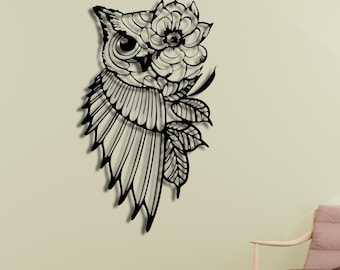 Metalowa dekoracja ścienna z motywem sowy: elegancka dekoracja domu inspirowana naturą