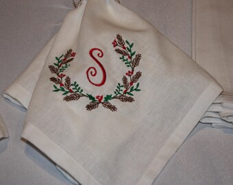 Personalized Christmas Wreath Embroidered Table Napkin
