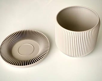 Modern 3D Printed Planter with Drainage & Saucer – Minimalist Ribbed Pot for Indoor Plants
