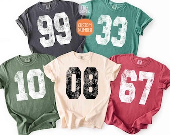 Camiseta con número personalizado Comfort Colors, camiseta desgastada para el día del partido, camiseta personalizada para el equipo escolar de fútbol, camiseta deportiva personalizada con número de fútbol