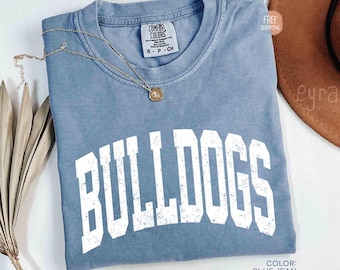 Vintage Bulldogs T-shirt / Comfort Colors Mascot Shirt, College Sports Shirt, Bulldogs Game Day Shirt, Tailgate Football Tee / Bulldogs Fan