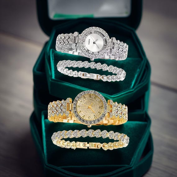2-Piece Women’s Crystal  Watch & Matching Bracelet Set.silver and gold