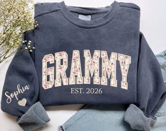 Custom Embroidered Grammy Sweatshirt, Grammy Floral Applique Sweater, New Grandma Gifts, Mother's Day Gift, Gift for Grammy