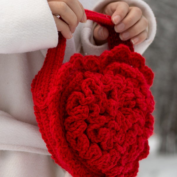 Crochet Clutch Pattern | PDF Instant Digital Download | Crochet Heart | Crochet Heart | Crochet Purse Pattern for Girls | Valentine Purse