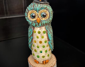 Primitive Folk Art Halloween Owl Upcycled bottle Hand sculpted ooak ehag