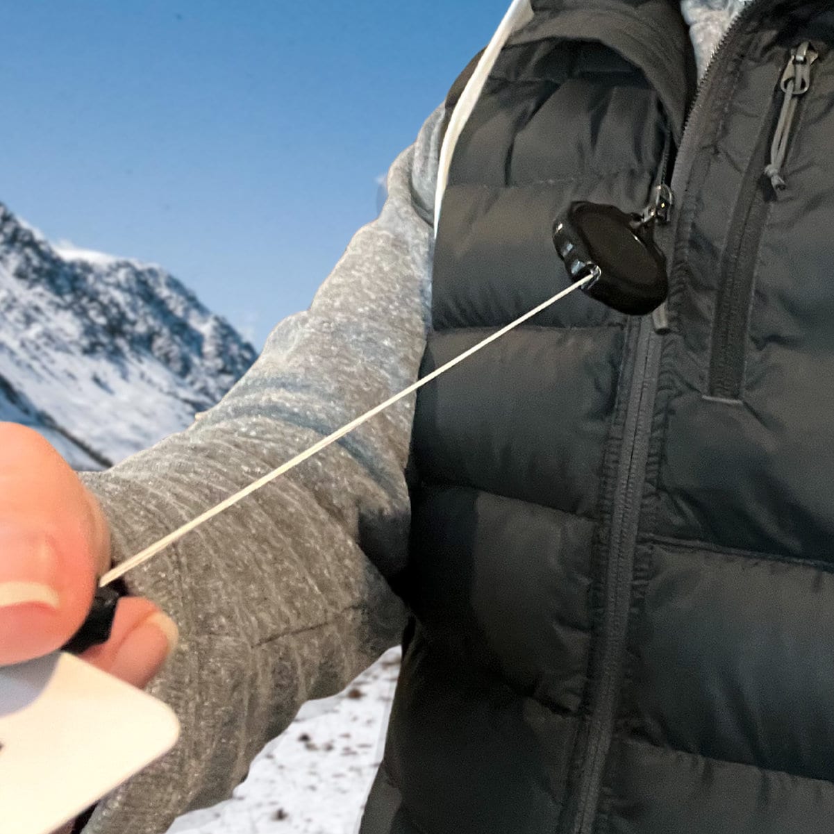 Porta skipass retrattile Bobina per badge per skipass per carichi pesanti  Gancio flessibile e chiusura a scatto Clip per passante per cintura o  cerniera per cappotto Estensione lunga -  Italia